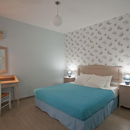 Valente Perlia Rooms Poros Town المظهر الخارجي الصورة