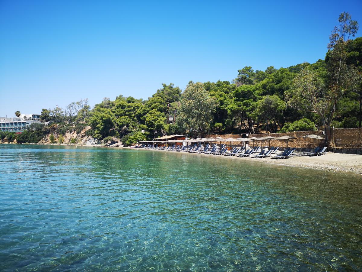 Valente Perlia Rooms Poros Town المظهر الخارجي الصورة