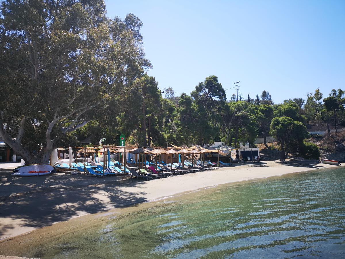 Valente Perlia Rooms Poros Town المظهر الخارجي الصورة