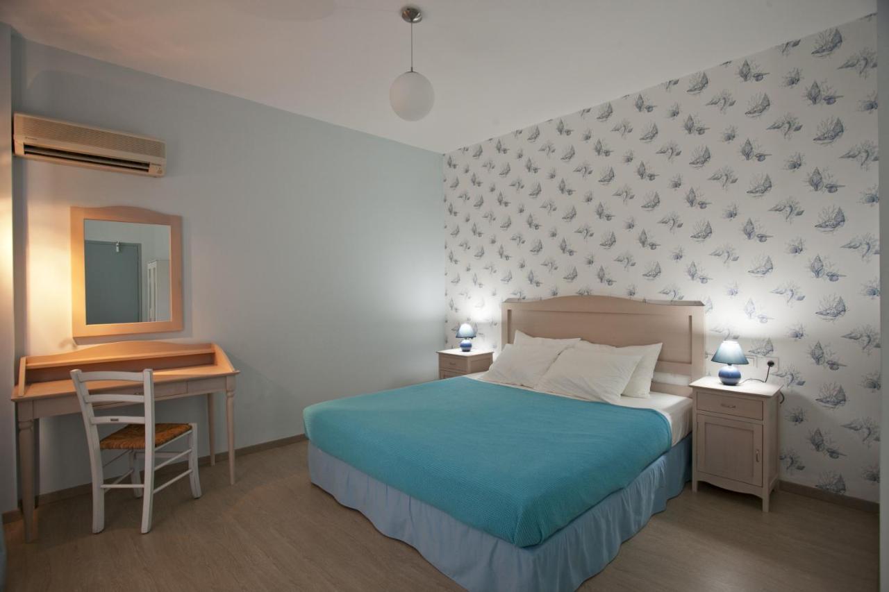 Valente Perlia Rooms Poros Town المظهر الخارجي الصورة